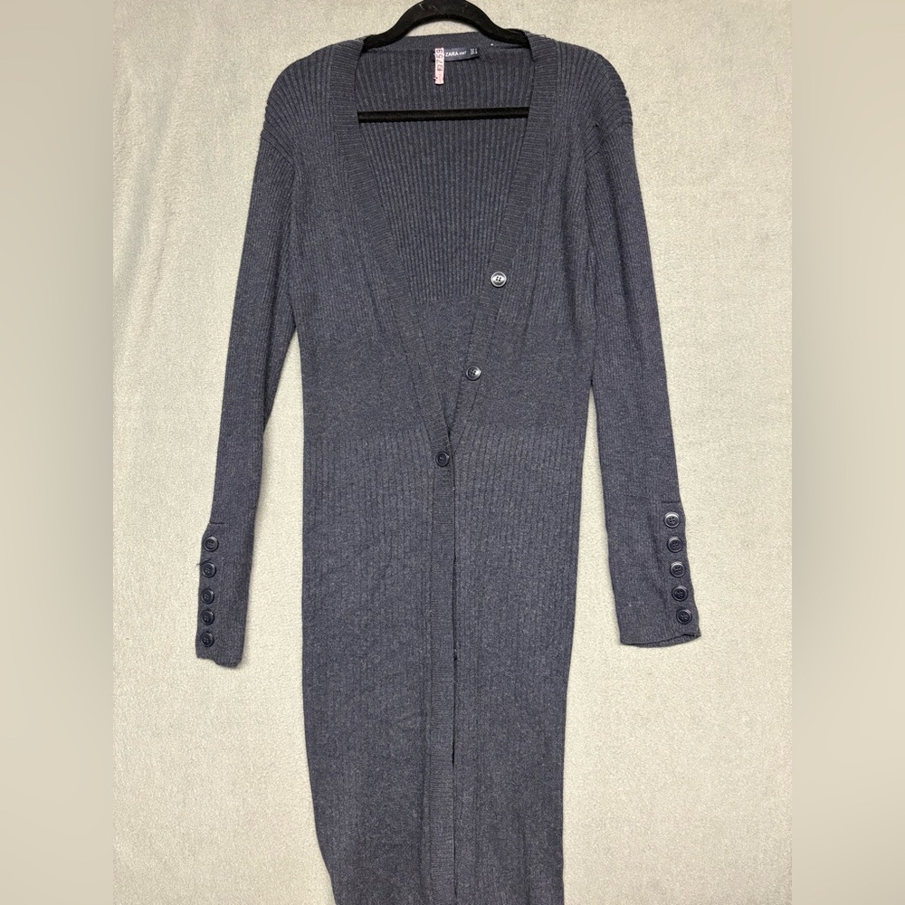 Zara long ribbed knit cardigan in gray with button details Sz. S